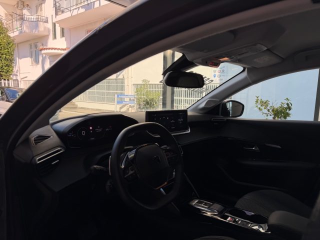 PEUGEOT 208 usata, con Apple CarPlay