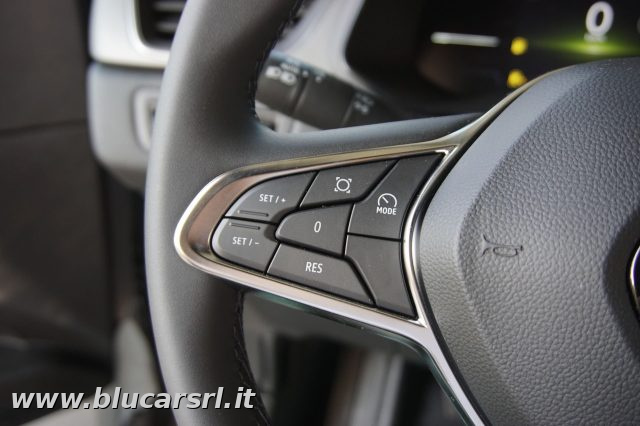 RENAULT Captur usata, con Airbag testa