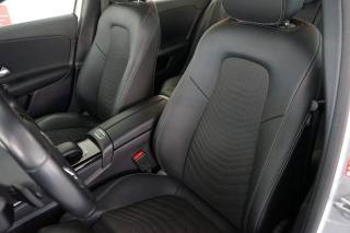 MERCEDES-BENZ A 180 usata, con Sensori di parcheggio anteriori