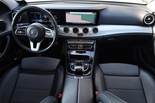 MERCEDES-BENZ E 220 usata, con Filtro antiparticolato