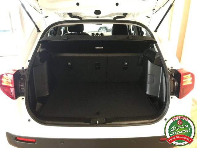 SUZUKI Vitara usata, con Autoradio