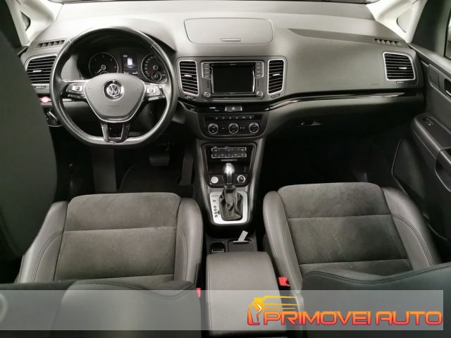 VOLKSWAGEN Sharan usata, con ABS