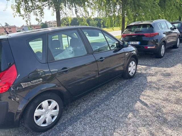 RENAULT Grand Scenic usata, con Climatizzatore
