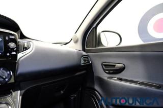 LANCIA Ypsilon usata 28