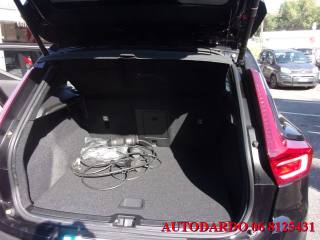 VOLVO XC40 usata, con Specchietti laterali elettrici