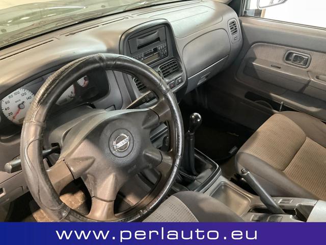 NISSAN Navara usata 9