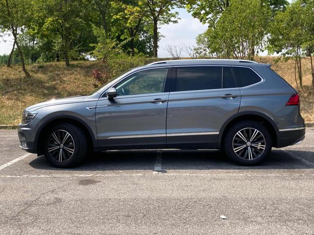 VOLKSWAGEN Tiguan Allspace usata, con Alzacristalli elettrici