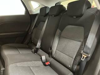 RENAULT Captur usata 11