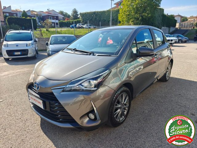 TOYOTA Yaris usata, con Airbag