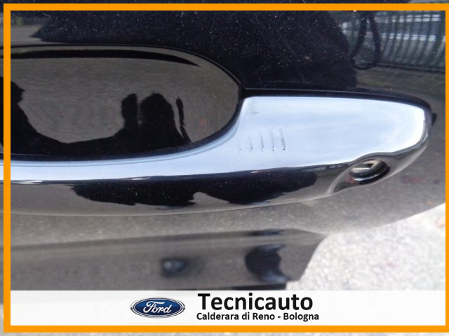 FORD Kuga usata, con Autoradio digitale