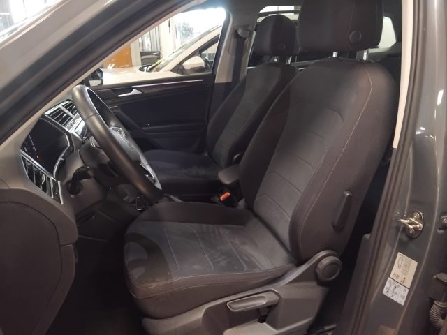 VOLKSWAGEN Tiguan usata, con Fari LED