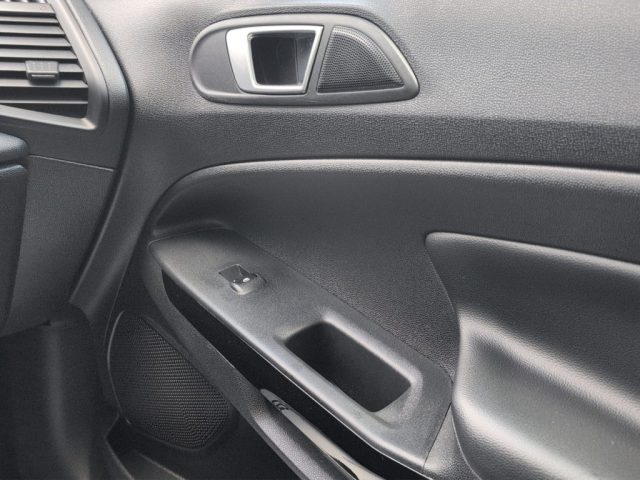 FORD EcoSport usata, con USB