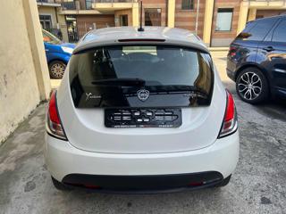 LANCIA Ypsilon usata, con ESP