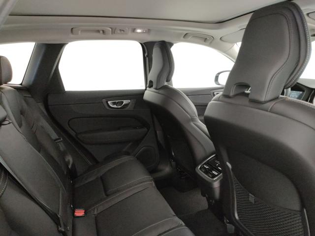 VOLVO XC60 usata, con Autoradio digitale