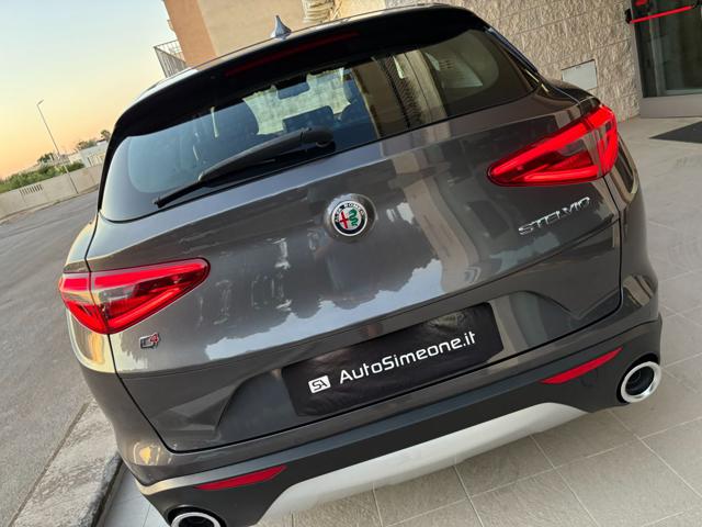 ALFA ROMEO Stelvio usata, con Sensori di parcheggio posteriori