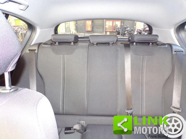 BMW 118 usata, con Apple CarPlay