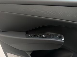 VOLKSWAGEN T-Roc usata, con Sensori di parcheggio anteriori