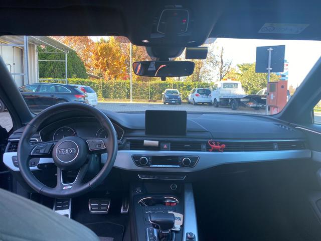 AUDI A4 usata, con Park Distance Control