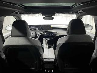 PEUGEOT 5008 usata, con Sensori di parcheggio posteriori
