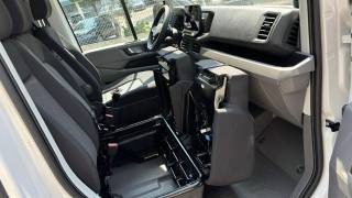 VOLKSWAGEN Crafter usata, con Frenata d