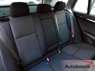 MERCEDES-BENZ C 220 usata, con Sedile posteriore sdoppiato