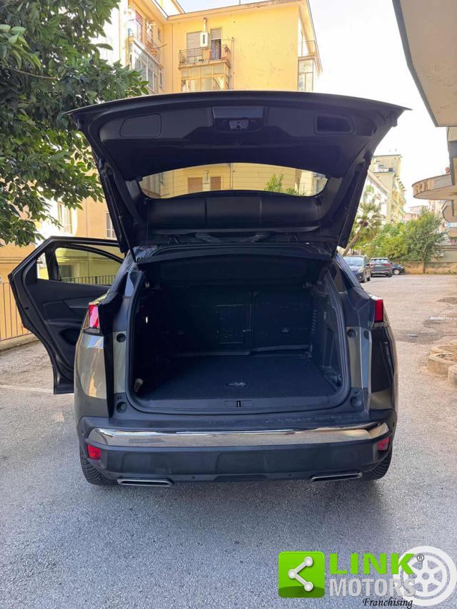 PEUGEOT 3008 usata, con Bluetooth
