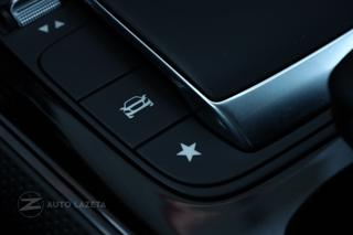 MERCEDES-BENZ GLA 180 usata, con Sistema di avviso di distanza