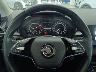 SKODA Fabia usata, con Bluetooth