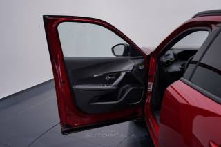 PEUGEOT 2008 usata, con Controllo trazione