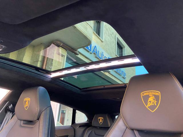 LAMBORGHINI Urus usata, con Tetto panorama