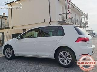 VOLKSWAGEN Golf usata, con Freno di stazionamento elettrico
