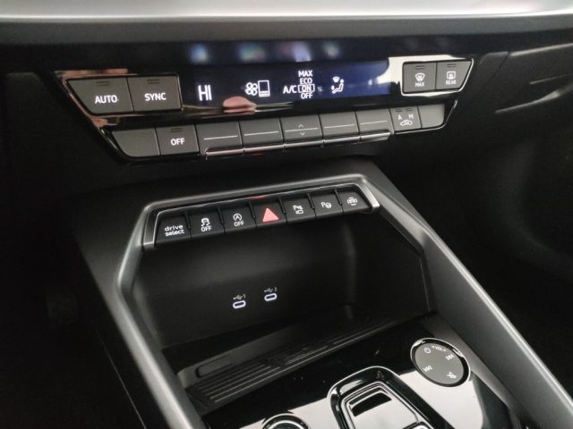 AUDI A3 usata, con Volante in pelle