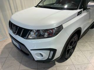 SUZUKI Vitara usata, con Gancio traino
