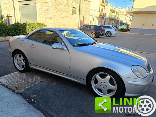 MERCEDES-BENZ SLK 320 usata, con Pacchetto sportivo
