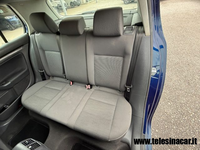 VOLKSWAGEN Golf usata, con ESP