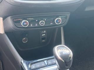 OPEL Crossland usata, con USB
