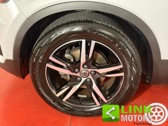 VOLVO XC40 usata, con Portellone posteriore elettrico