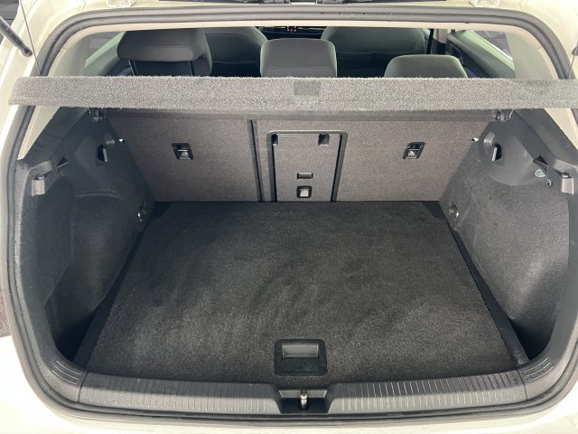 VOLKSWAGEN Golf usata 12