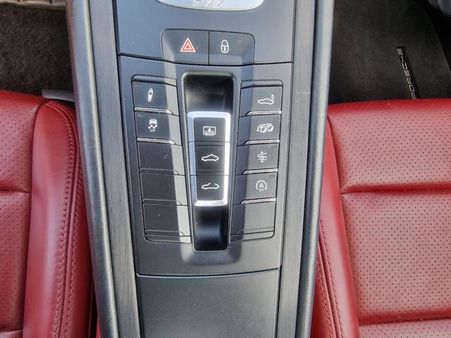 PORSCHE 911 usata, con Fari Xenon