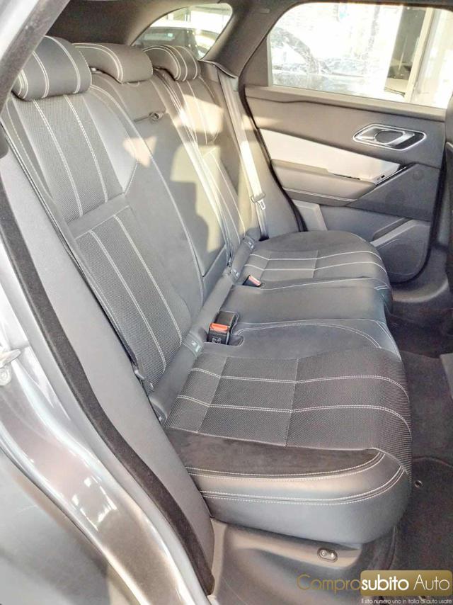 LAND ROVER Range Rover Velar usata, con Sedile posteriore sdoppiato