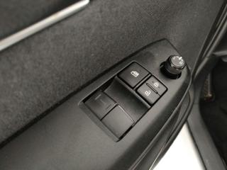 TOYOTA Yaris usata, con Sedile posteriore sdoppiato