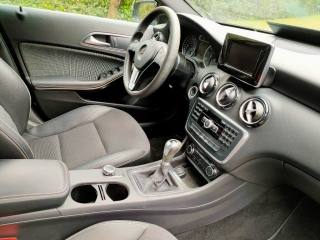MERCEDES-BENZ A 180 usata, con Interni in pelle