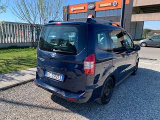 FORD Tourneo Courier usata, con Boardcomputer