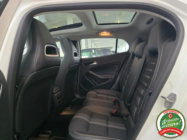 MERCEDES-BENZ GLA 200 usata, con USB