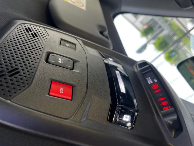 PEUGEOT 2008 usata, con Climatizzatore