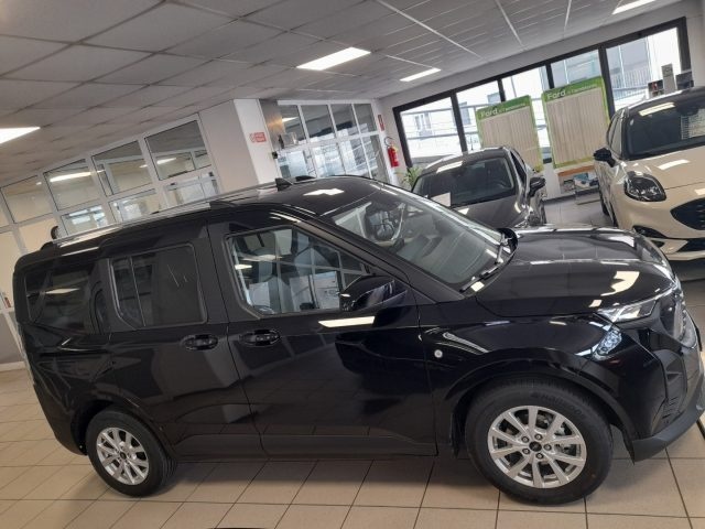 FORD Tourneo Courier usata, con Airbag Passeggero