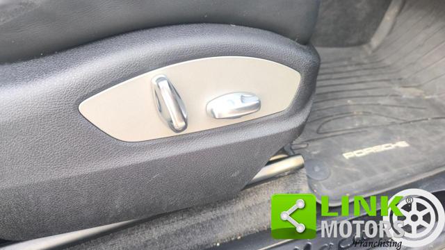 PORSCHE Macan usata, con Lettore CD