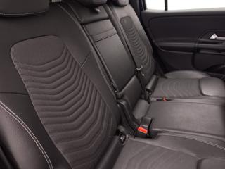 MERCEDES-BENZ GLB 180 usata, con Fari LED