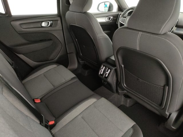VOLVO XC40 usata, con Controllo automatico clima