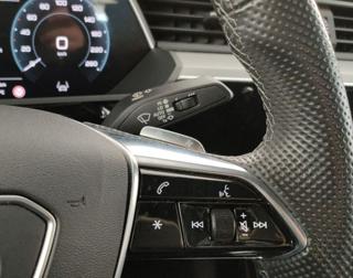 AUDI e-tron usata, con USB